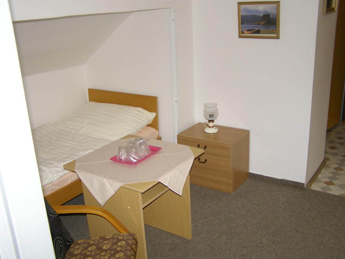 Hotel Garni Belveder Hřensko Dış mekan fotoğraf